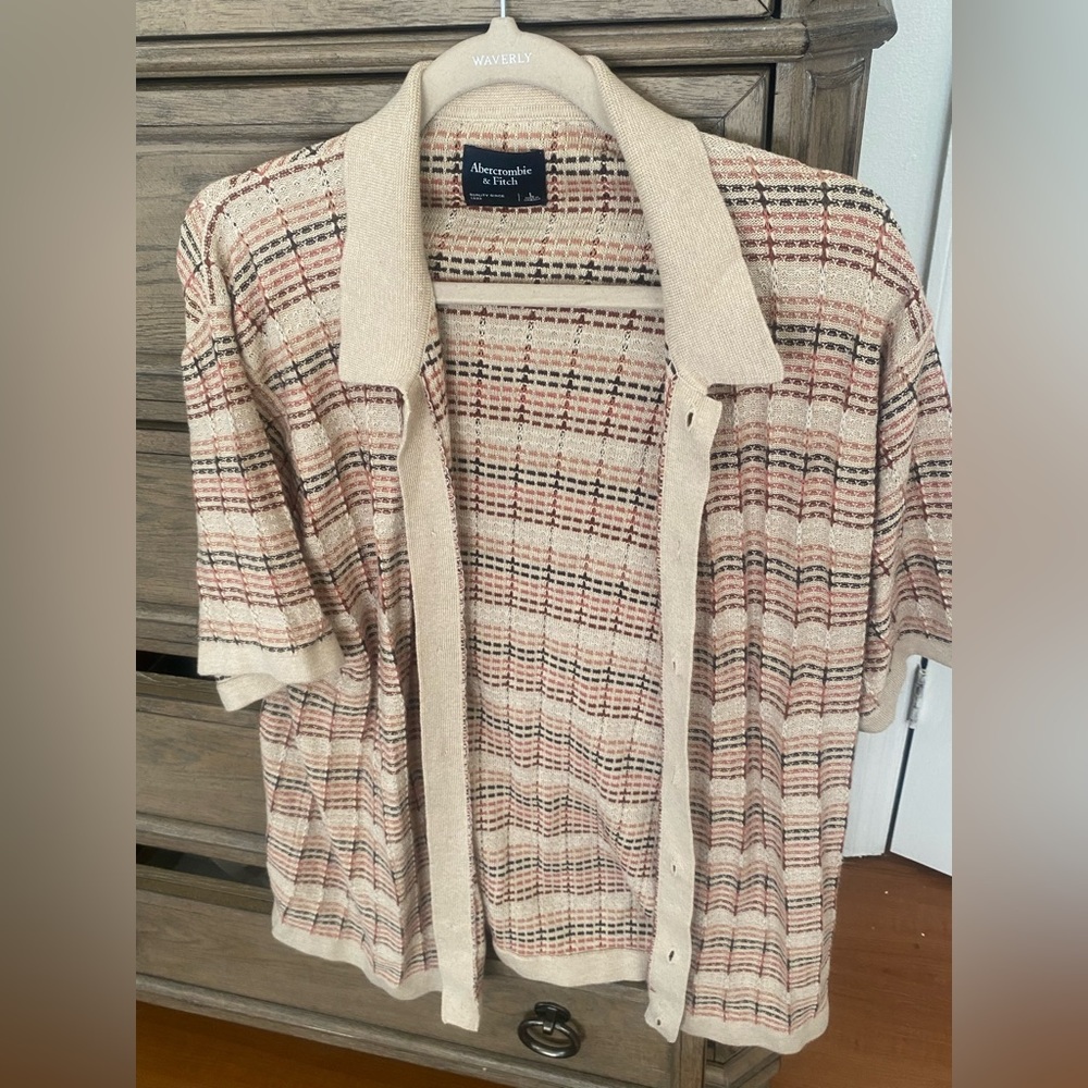 Knit, Amber, Crombie, and Fitch shirt